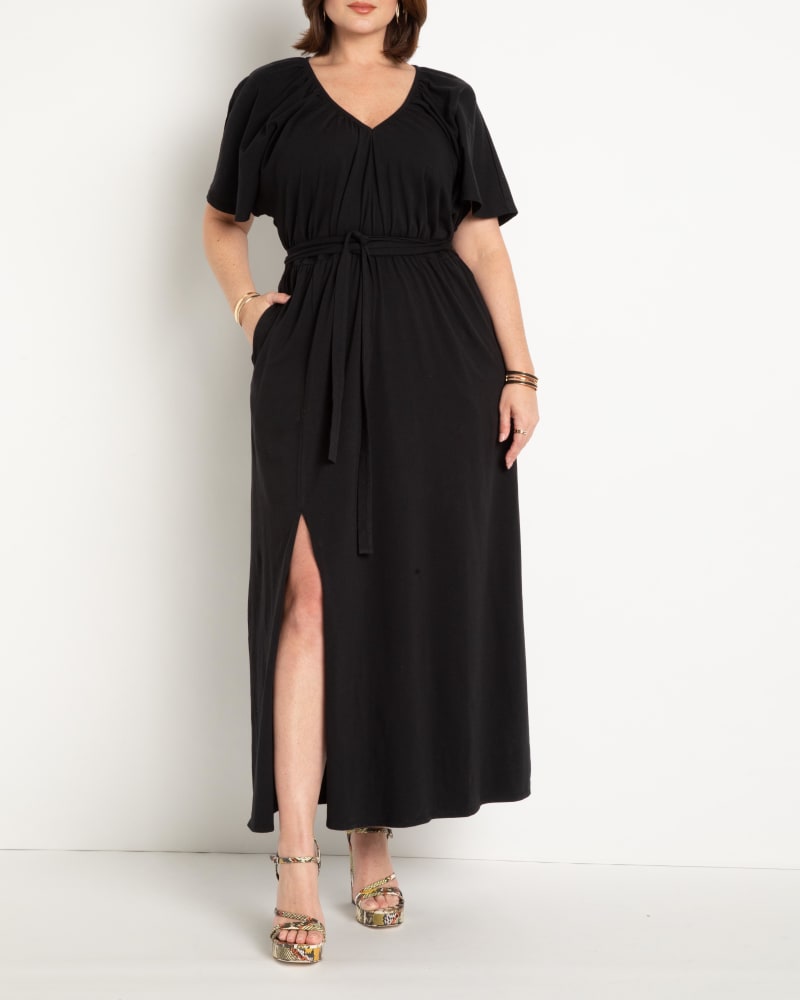 Front of a model wearing a size 20 Knit Maxi Dress With Slit- Black Onyx in Black Onyx by ELOQUII. | dia_product_style_image_id:283691